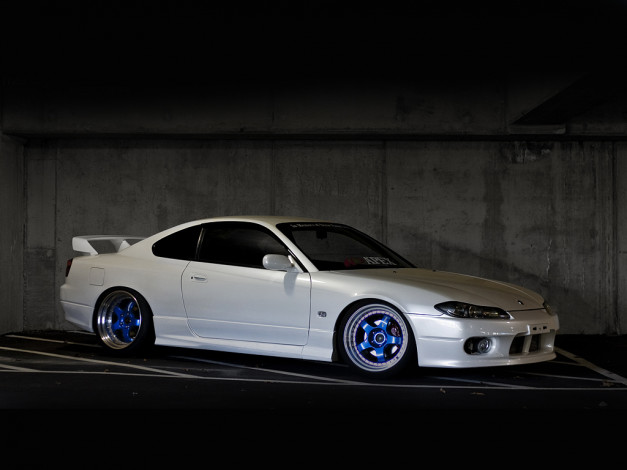 Обои картинки фото автомобили, nissan, datsun