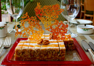 Картинка еда пирожные +кексы +печенье сладкое карамель пирожное