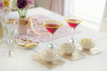 Картинка еда разное пирожное бокалы