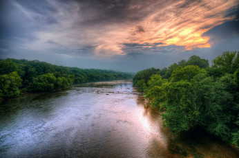 Картинка природа реки озера река лес тучи