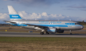 Картинка авиация грузовые+самолёты аэропорт рулежка авиалайнер полоса