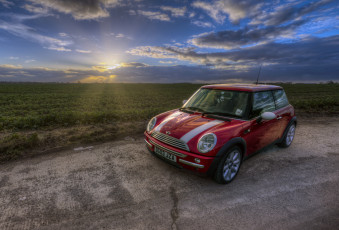 Картинка автомобили mini рассвет