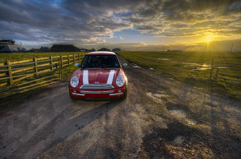 Картинка автомобили mini рассвет