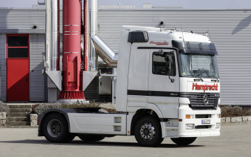 Картинка автомобили mercedes+trucks mercedes-benz megaspace 1843 ls actros mp1 fahrerhaus