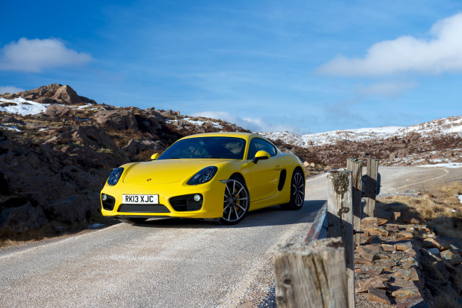 Обои картинки фото автомобили, porsche, 2013г, 981c, uk-spec, cayman, s
