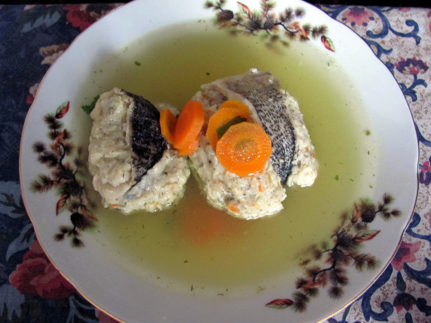 Обои картинки фото еда, первые блюда, морковь, рыба, уха