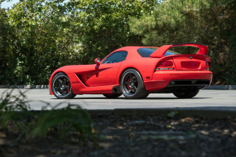 Картинка hennessey+venom+1200+twin+turbo+srt10+coupe автомобили dodge