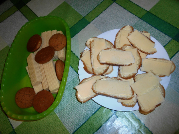 Обои картинки фото еда, бутерброды,  гамбургеры,  канапе, вафли, печенье, хлеб, сыр