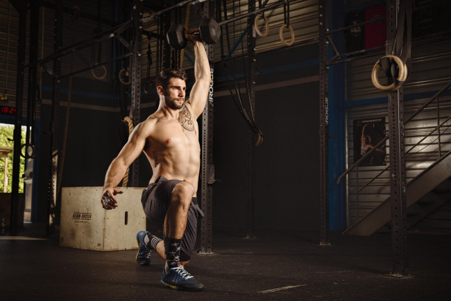 Обои картинки фото спорт, фитнес, мужчина, тренировка
