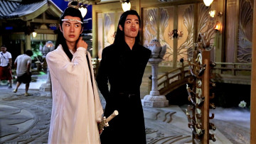 Картинка разное знаменитости ван ибо сяо чжань съемки костюмы люди