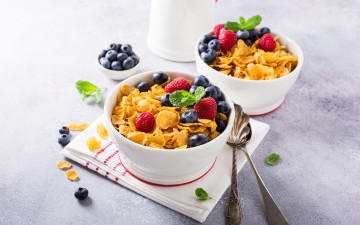 Картинка еда мюсли +хлопья ягоды хлопья завтрак