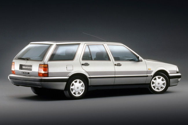 Обои картинки фото автомобили, lancia