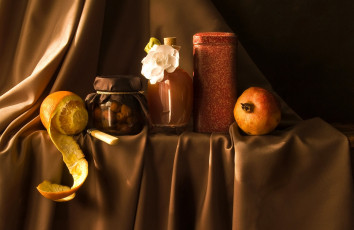 Картинка еда натюрморт гранат лимон оливки банки