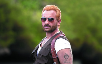 Картинка go goa gone кино фильмы saif ali khan очки тату щетина