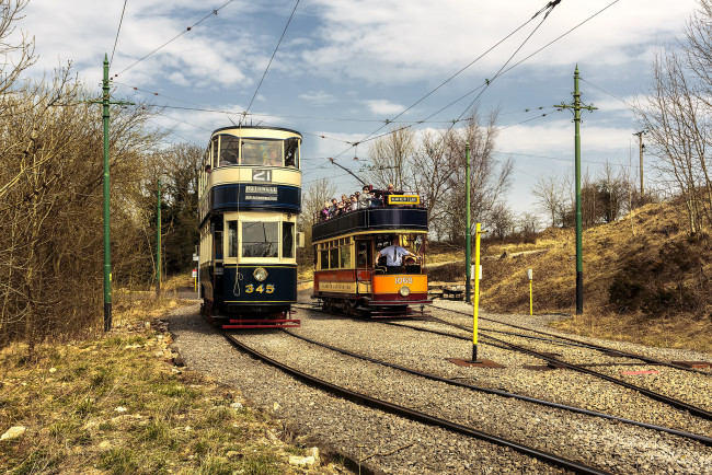 Обои картинки фото техника, трамваи, трамвай, город, рельсы