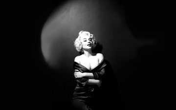 Картинка девушки анна+шаховская образ косплей черно-белая мэрилин монро платье