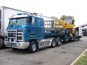 Картинка автомобили mack