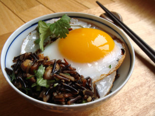 Картинка еда Яичные блюда желток аппетитно жареное яйцо