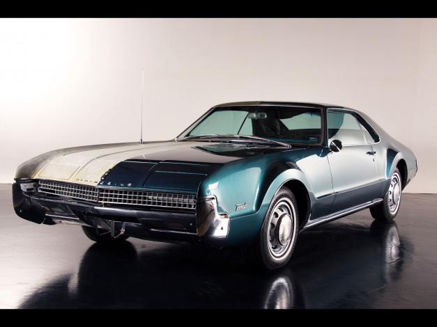 Обои картинки фото 1967, oldsmobile, toronado, автомобили