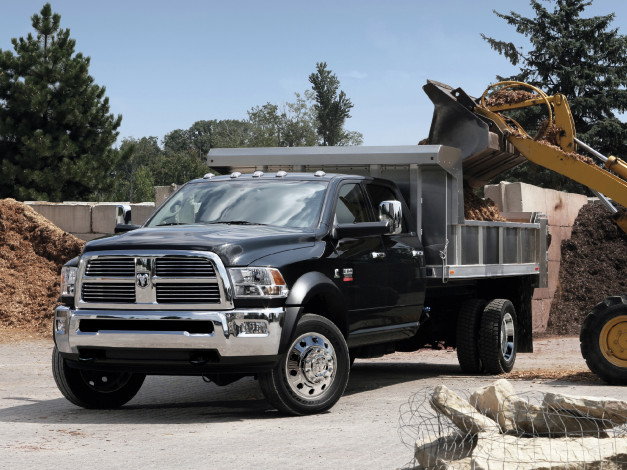 Обои картинки фото ram, 5500, crew, cab, dump, bed, автомобили, dodge