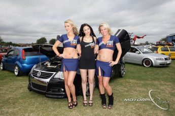 Картинка автомобили авто девушками model