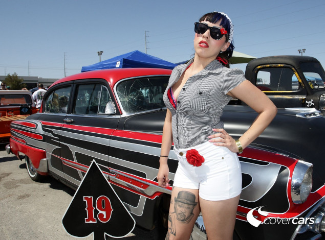 Обои картинки фото автомобили, авто, девушками