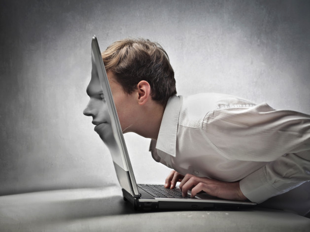 Обои картинки фото юмор и приколы, лицо, ноутбук