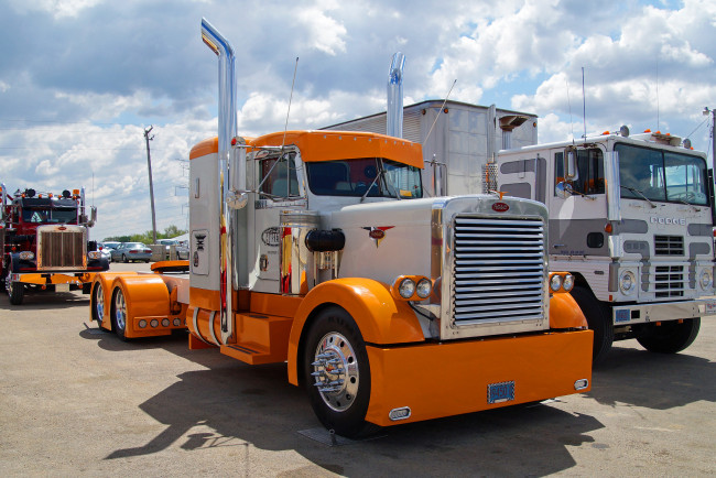 Обои картинки фото 1984 peterbilt truck, автомобили, peterbilt, тяжёлый, грузовик