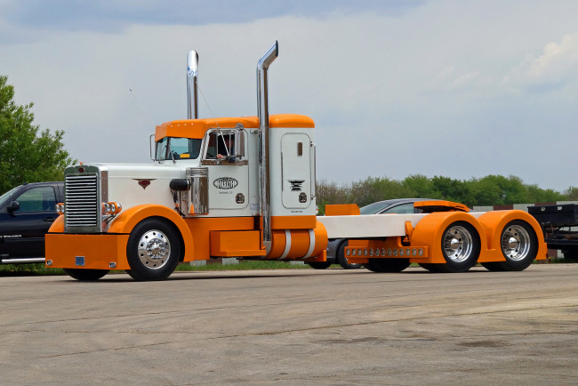 Обои картинки фото 1984 peterbilt truck, автомобили, peterbilt, грузовик, тяжёлый