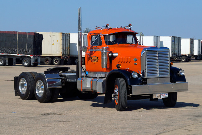 Обои картинки фото diamond t truck, автомобили, diamond, грузовик, тяжёлый