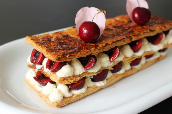 Картинка еда торты десерт крем пирожное вишня