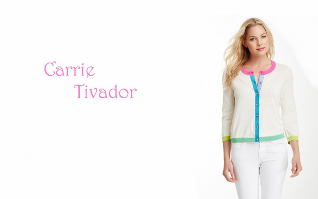 Обои картинки фото девушки, -unsort , блондинки, улыбка, брюки, блондинка, carrie, tivador, кофта