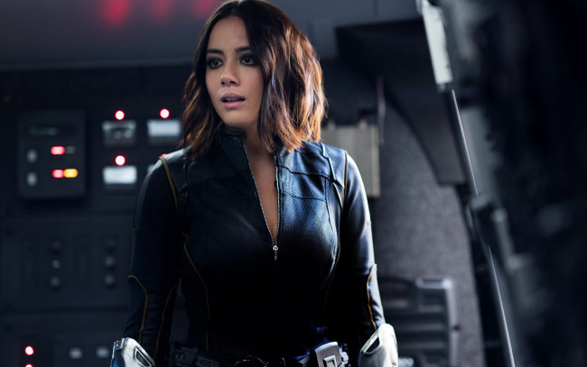 Обои картинки фото кино фильмы, agents of s, сериал, daisy, johnson, chloe, bennet