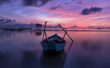 Картинка корабли лодки +шлюпки море небо облака сети закат лодка