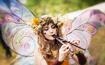 Картинка музыка -другое маскарад девушка