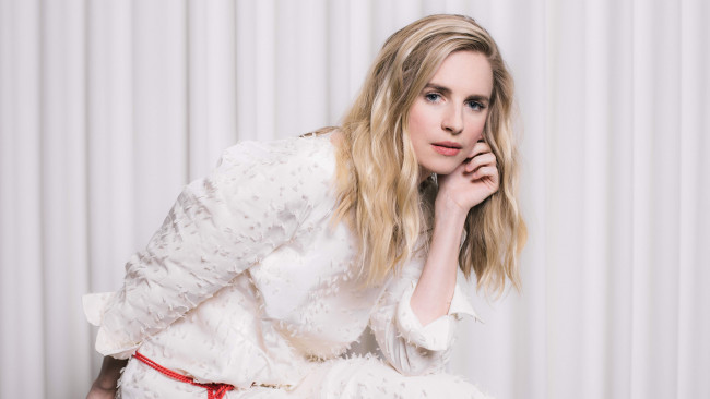 Обои картинки фото brit marling, девушки, -unsort , блондинки,  светловолосые, brit, marling, актриса, сценарист, блондинка