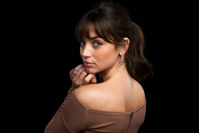 Обои картинки фото ana de armas, девушки, девушка, ана, де, армас, знаменитость, celebrities, ana, de, armas, актриса