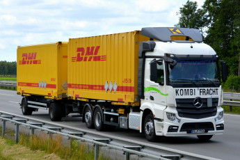 Картинка автомобили mercedes+trucks тягач седельный грузовик тяжелый