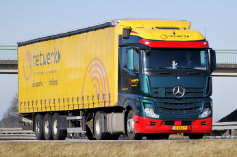 Картинка автомобили mercedes+trucks грузовик тяжелый тягач седельный