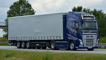 Картинка автомобили volvo+trucks седельный грузовик тяжелый тягач