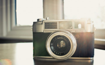 Картинка бренды -+другое свет камера фотоаппарат Яшика