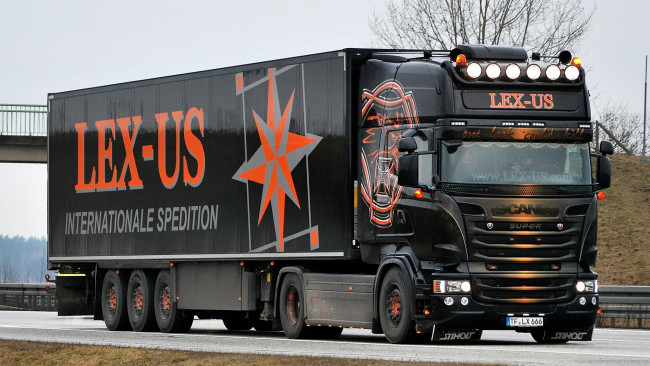 Обои картинки фото автомобили, scania, тягач, седельный, грузовик, тяжелый