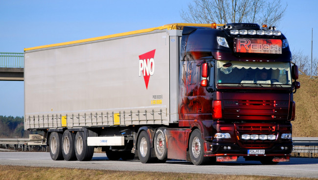 Обои картинки фото автомобили, daf, тягач, седельный, грузовик, тяжелый