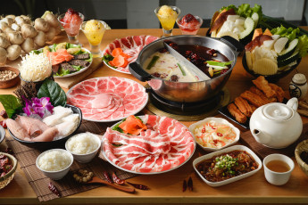 Картинка еда разное мясо десерт овощи рис чай ассорти