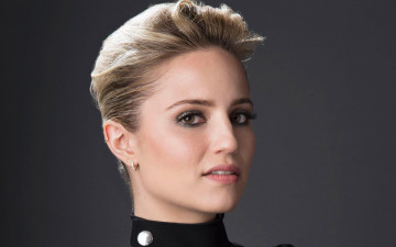 Картинка девушки dianna+agron блондинка лицо воротник