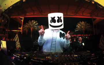 Картинка музыка -временный диджей