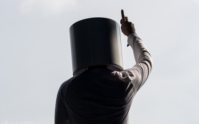 Обои картинки фото музыка, -временный, маска, музыкант, диджей