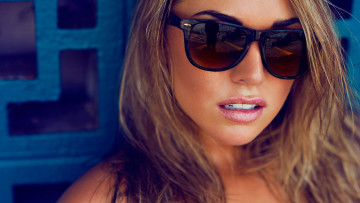 Картинка девушки -+лица +портреты paulina johnson