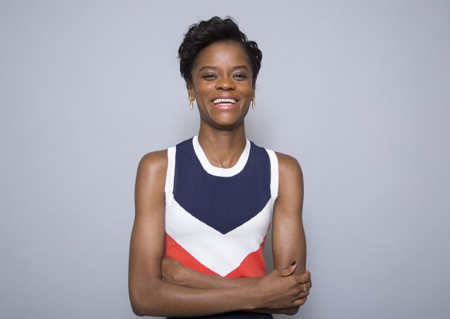 Обои картинки фото letitia wright, девушки, - темнокожие, letitia, wright, смех, платье