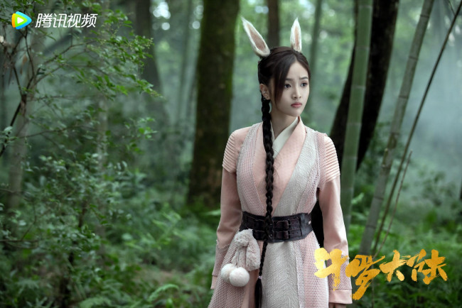 Обои картинки фото кино фильмы, douluo continent, девушка, ушки, лес